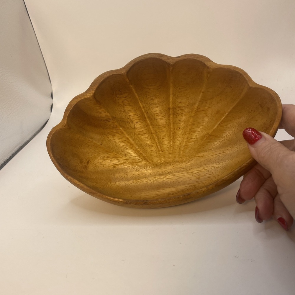 Monkey Pod Wood 8" Bowl seashell shell scalloped Serving Trinket Nut Dish vtg